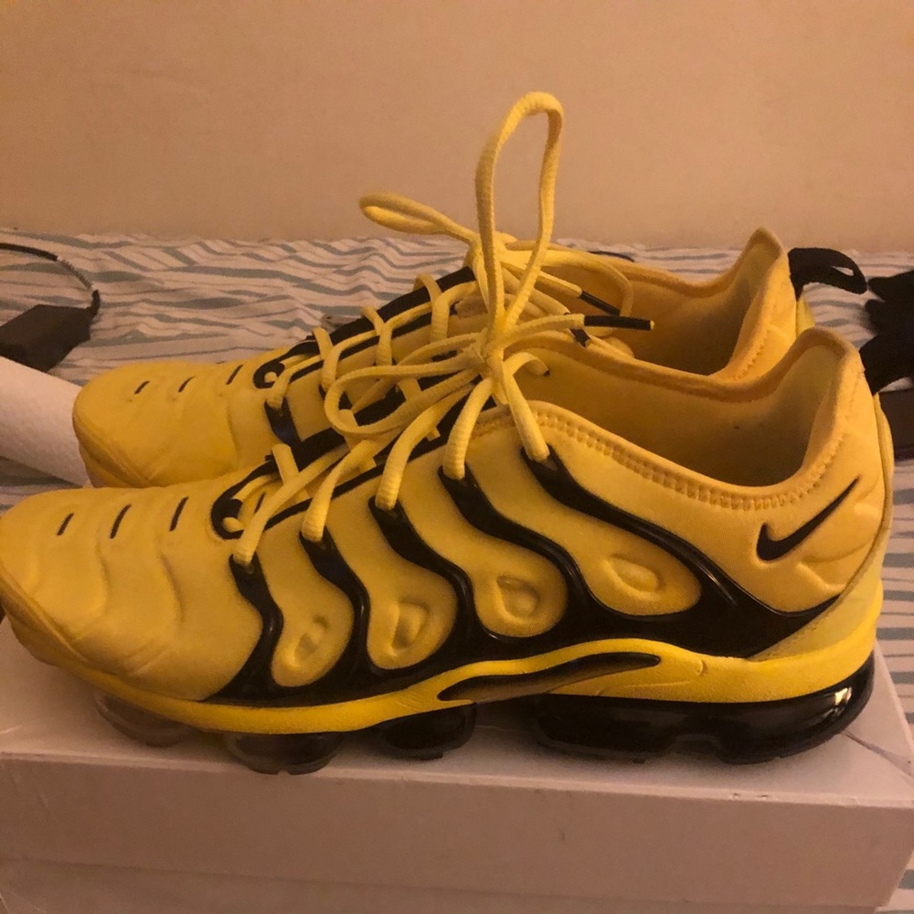 Nike Vapermax Plus Yellow/Black “BumbleBee”